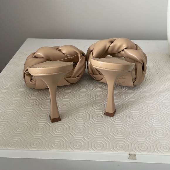 Nine West mules. Only worn once. - Picture 3 of 7